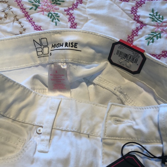 White Jean shorts - Picture 4 of 4